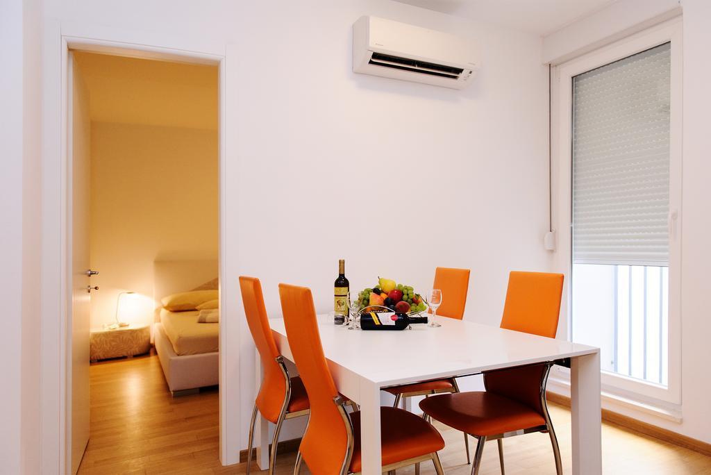 Apartment Marcela With Private Parking สปลิท ห้อง รูปภาพ